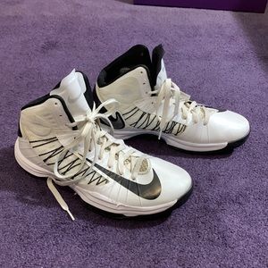 Unisex Nike Hyperdunk Sneakers